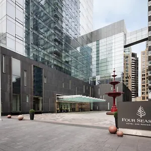 https://four-seasons.hotelstorontoontario.org