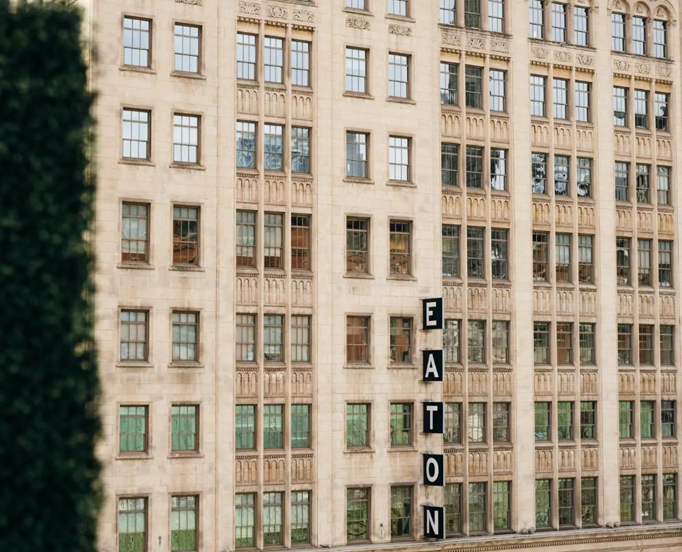 *****  Hotel Birks Montreal Canada