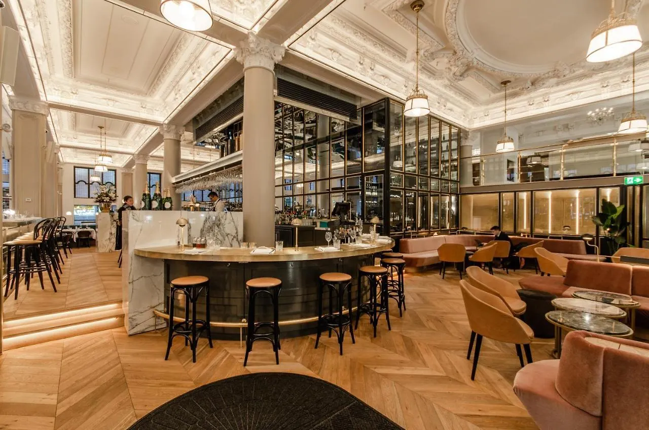 Hotel Birks Montreal 5*,